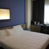 Standard Room with 1 Double Bed