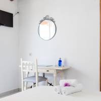 Double Room (1-2 Adults)