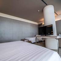 Comfort Queen Room with Extra Single Bed