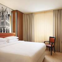 Classic Queen Room