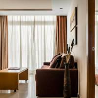 One-Bedroom Suite (2 Adults + 2 Children)
