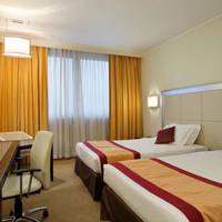 Connecting Family Rooms