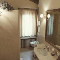Suite - Split Level
