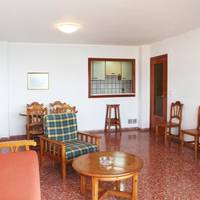 Two-Bedroom Apartment with Sea View (4-6 Adults)