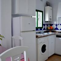 One-Bedroom Apartment with Air-Conditioning