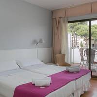  Twin Room with Terrace - 2 Beds