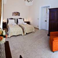 Triple Room with Private External Bathroom