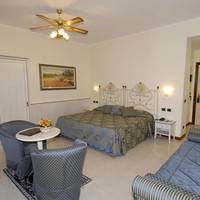 Junior Suite with Balcony and Sea View