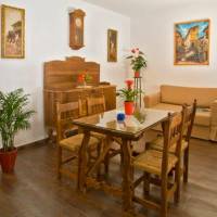 Duplex Apartment (6 Adults)