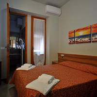 One-Bedroom Apartment (4 Adults)