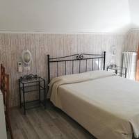 Two Connecting Rooms with Sea View