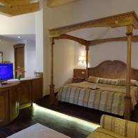 Suite (2 Adults)