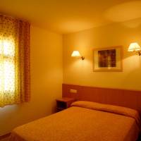 Two-Bedroom Apartment (4-6 Adults)