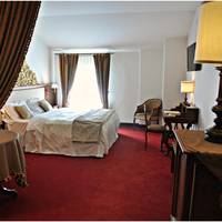 Junior Suite with Garden View