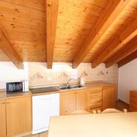 One-Bedroom Apartment (4 Adults)