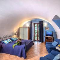 One-Bedroom Apartment (2 Adults)