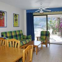 Three-Bedroom Apartment (7 Adults)