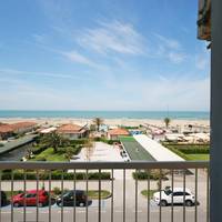 Double or Twin Room with Sea View