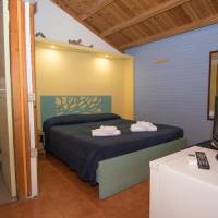 Bungalow (2 Adults)