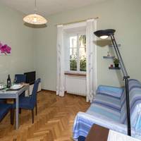 One-Bedroom Apartment with Garden View