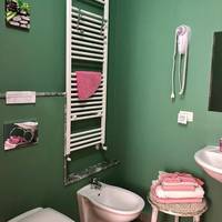 Quadruple Room with Private Bathroom