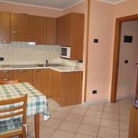Studio (2 Adults) - Annex