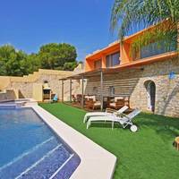 Deluxe Villa