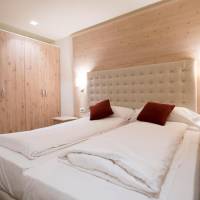 One-Bedroom Apartment (4 Adults)