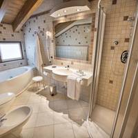 Junior Suite with Hot Tub