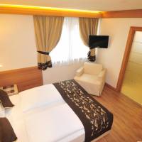 Economy Double or Twin Room