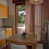 Standard One-Bedroom Apartment (5 Adults) - Via Julia 3/5