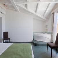 Junior Suite with Hot Tub