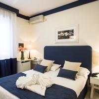 Deluxe Double Room with Balcony and Sea View