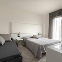 Deluxe Double or Twin Room with Balcony