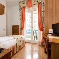 Single Room with Partial Sea View