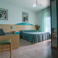 Triple Room with Terrace and Sea View