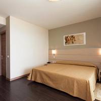 Superior Triple Room with Terrace and City view