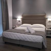 Deluxe Triple Room with Sea View