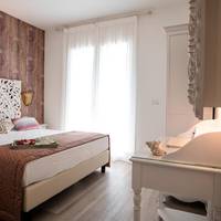 Double or Twin Room with Terrace and Sea View