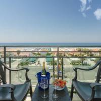 Double Room with Balcony and Sea View