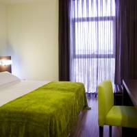 Double Room (2 Adults)