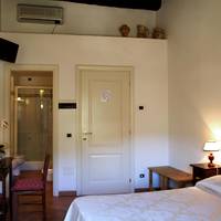 Double or Twin Room with Hill View