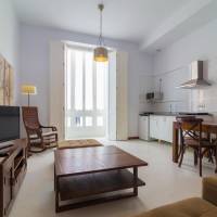 Studio (2 Adults)