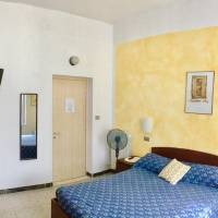 Double Room with external bathroom