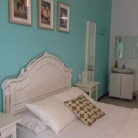 Standard Double Room with Shared Bathroom
