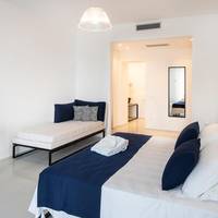 Prestige Triple Room with Sea View