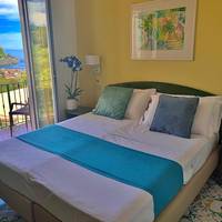Double or Twin Room with Side Sea View