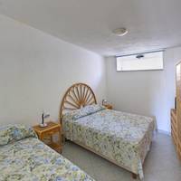 Three-Bedroom Apartment without Sea View - Annex
