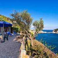 Three-Bedroom Apartment with Terrace and Sea View