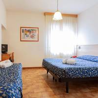 Economy Triple Room